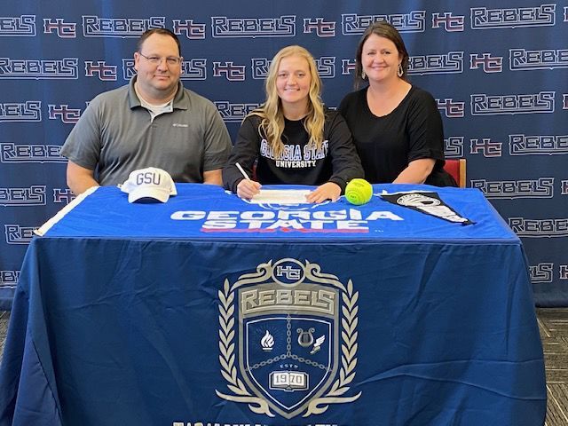 Brown Signs with Georgia State